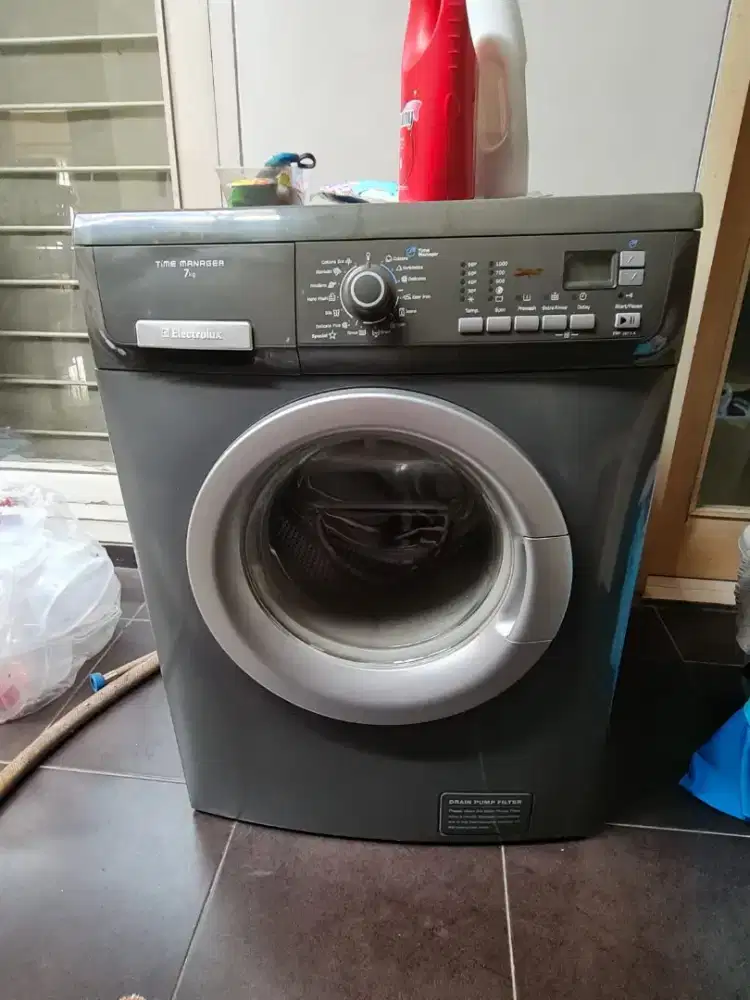 Dijual Mesin Cuci Electrolux