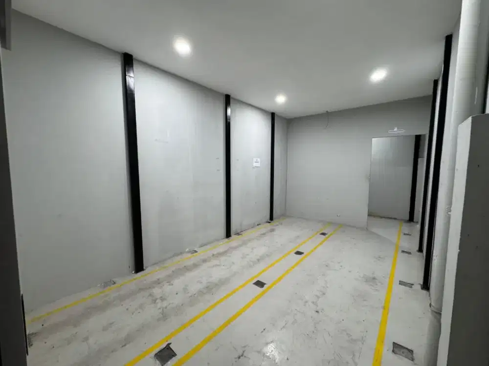 Gudang dan Kantor 2 Lantai Pesing Angke