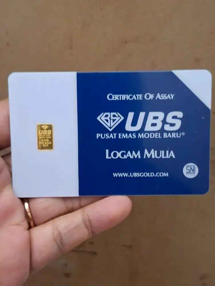 Ubs 0.5 gram logam mulia