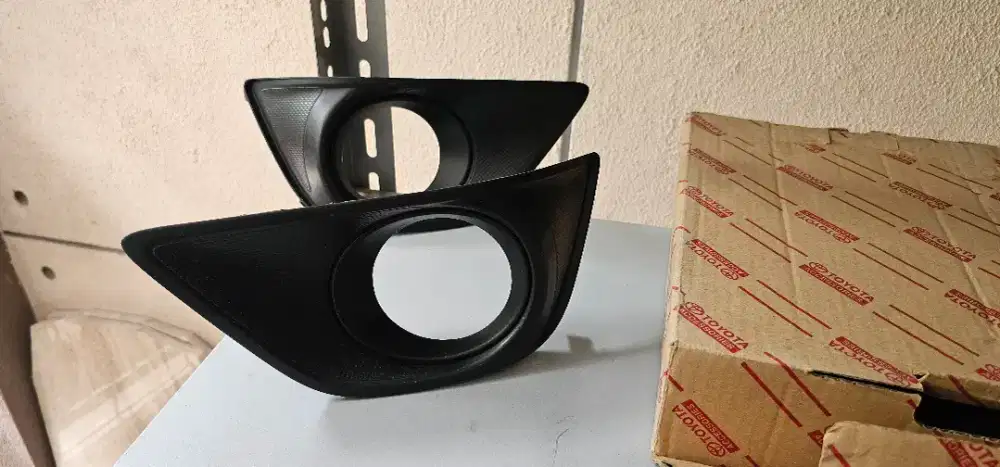 Cover fog lamp innova  Grand innova sepasang kanan kiri