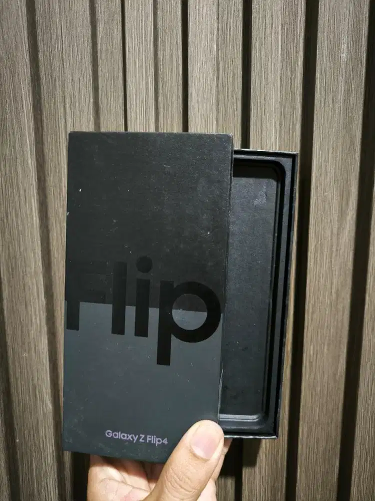 Samsung Galaxy Z Flip4 Resmi SEIN 128gb