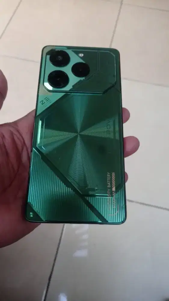 HP tecno pova 6 pro ram 12/256 5G  NFC