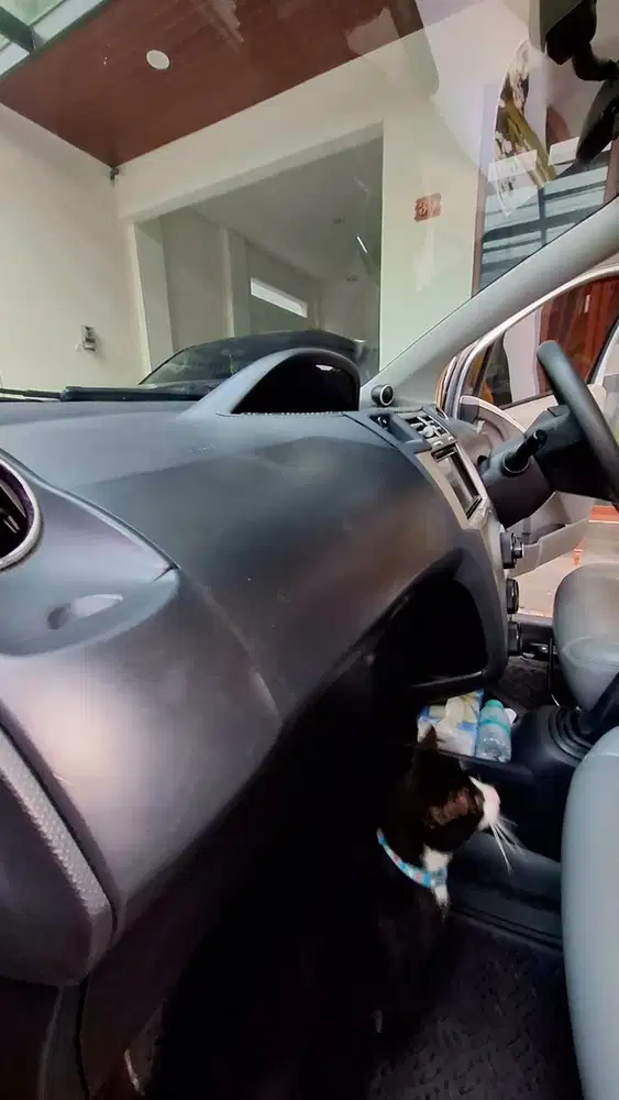 Toyota Yaris 2010 Bensin