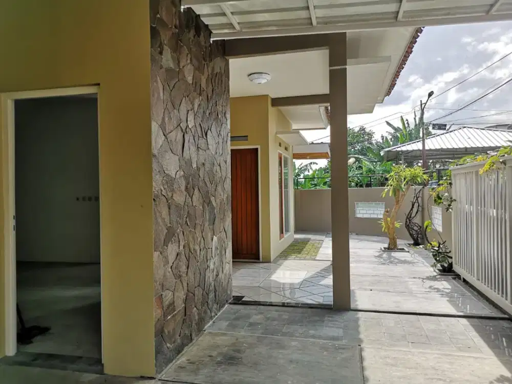 Dijual Rumah di Lembah Permai Hanjuang Cimahi, Bagus Posisi Hook