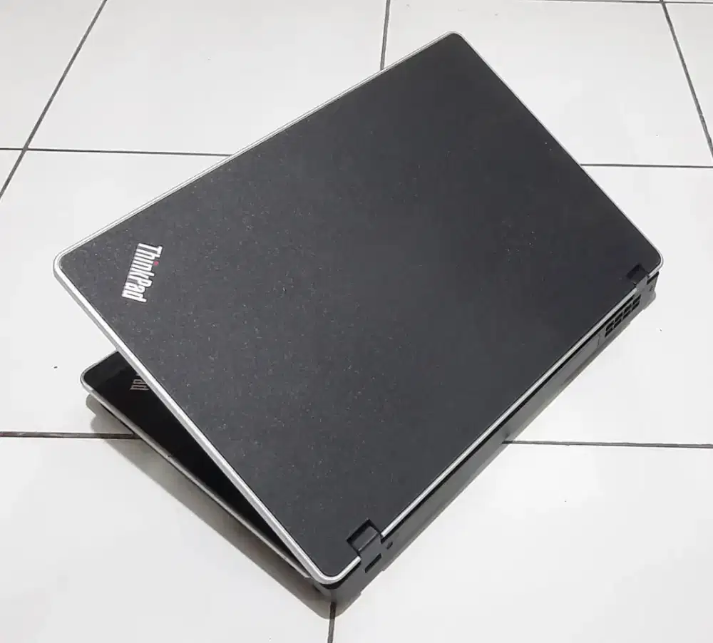 Laptop Lenovo Thinkpad Core i3 Normal Mulus
