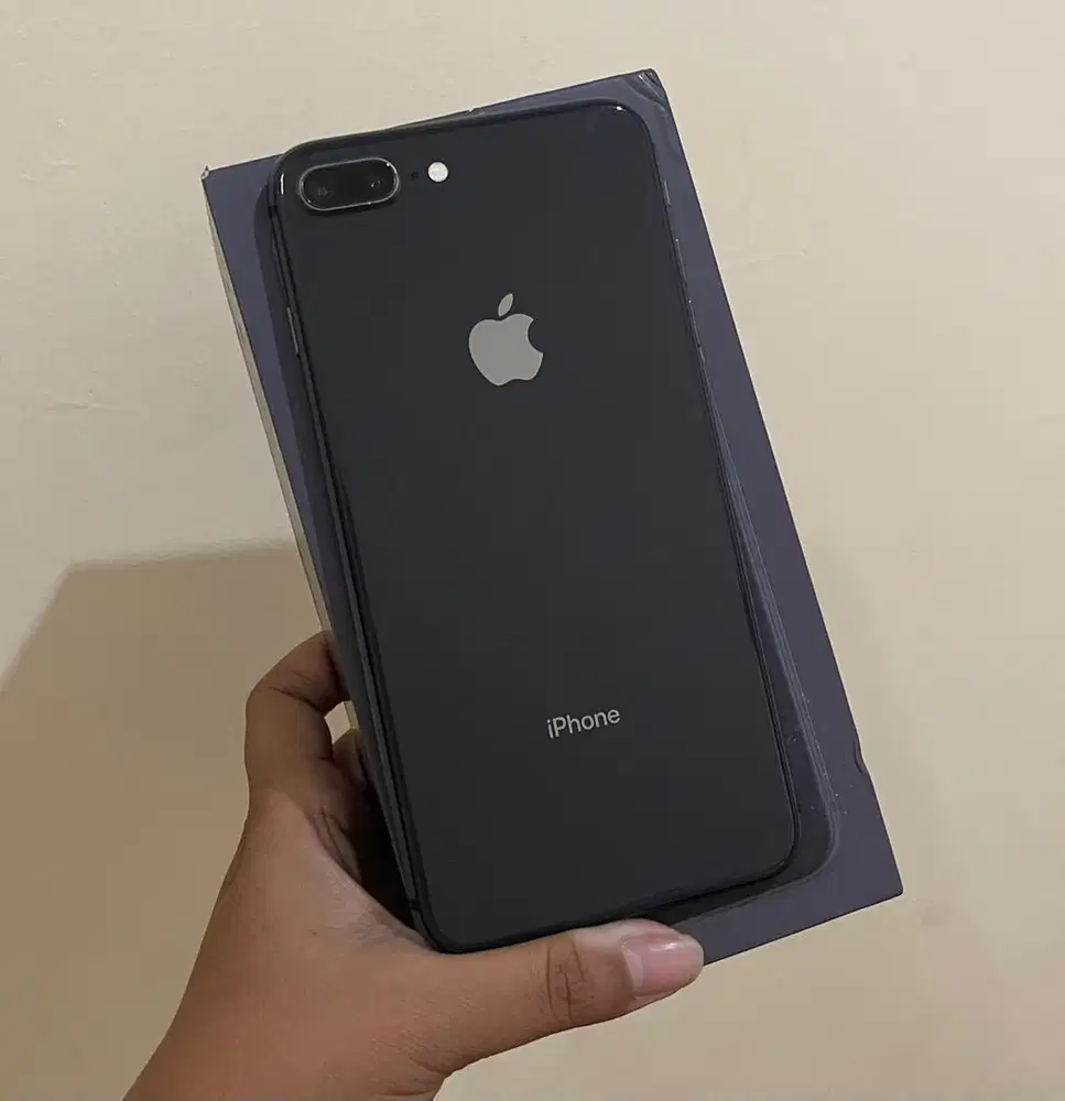 Dijual iphone 8 Plus