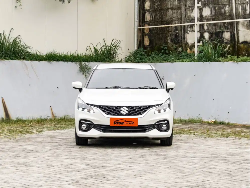 Baleno 1.5 At 2024  Putih  Th 2024