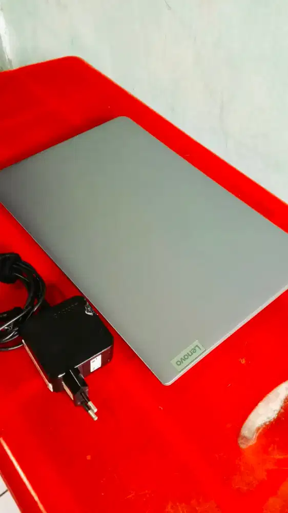 Lenovo ldeapad Slim 3 (14) Intel Core 13 8/256