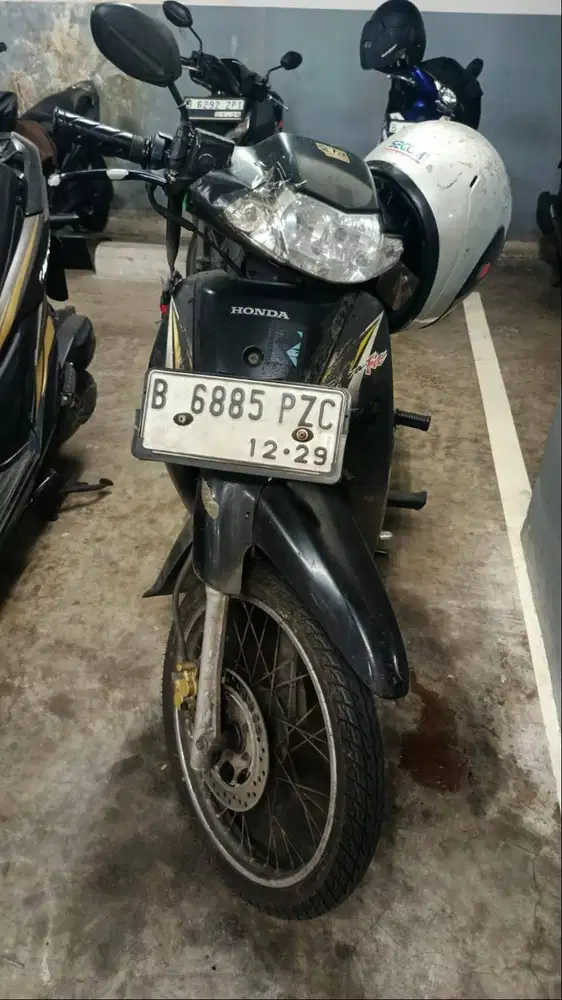 DIJUAL, Motor Honda Supra Fit tahun 2004 milik perusahaan.