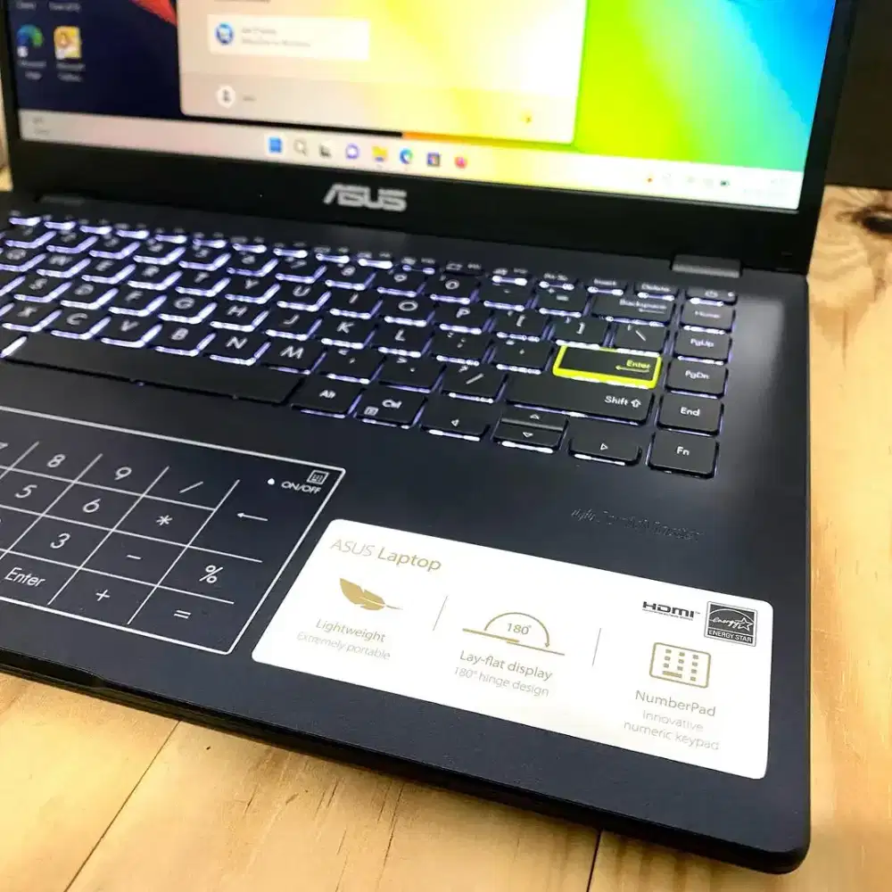 Asus L410MA N4020 Ram 4Gb Ssd 256Gb sdh full HD dan Keyboard Nyala