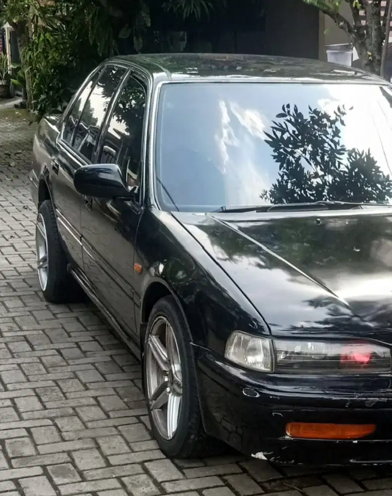 Honda Accord 1993 Bensin