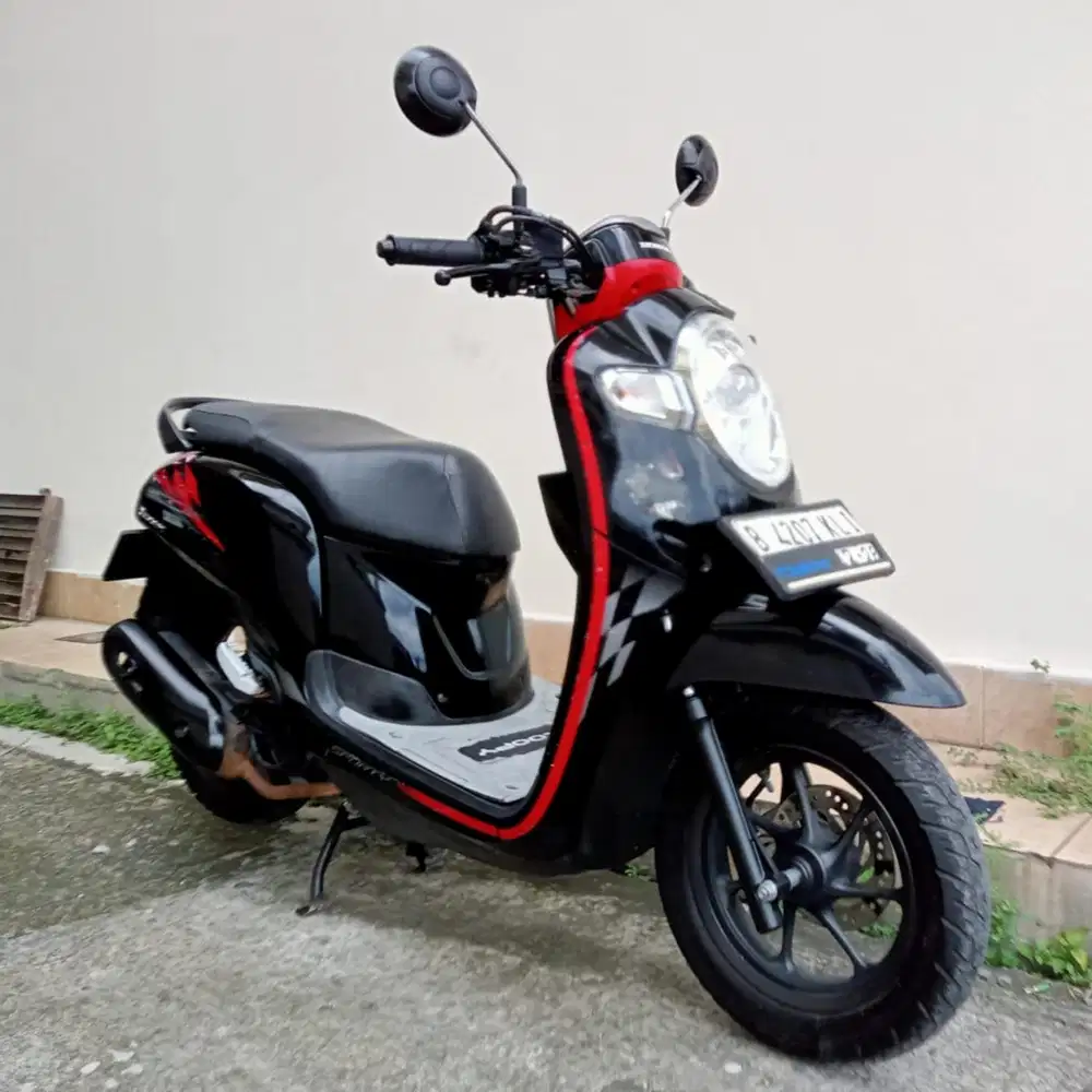 HONDA SCOOPY SPORTY TAHUN 2018 CASH / KREDIT MURAH DP MULAI 500 RB