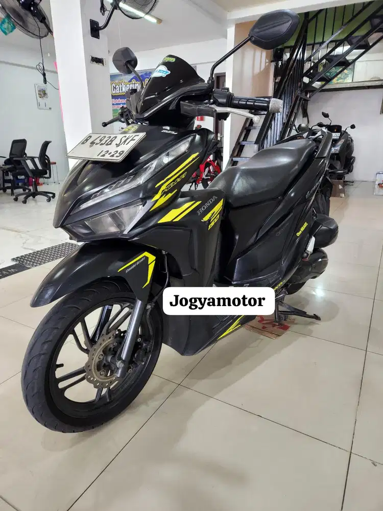 1 - honda vario 150 iss th 2019 NEGO HALUS