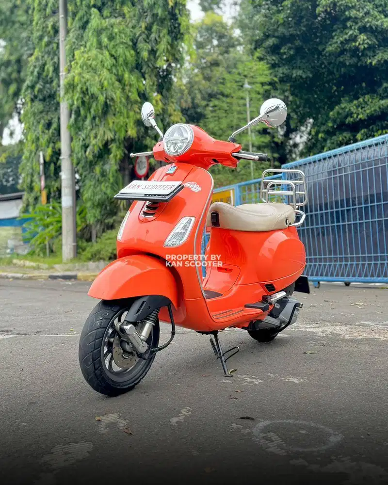 JUAL MURAH VESPA LX 125 IGET FACELIFT 2021 MULUS