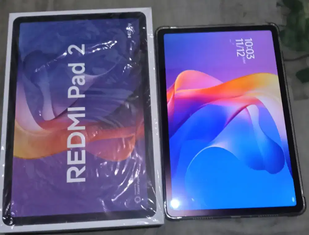 Redmi pad 2
Ram 4/128 
Fulset mulus