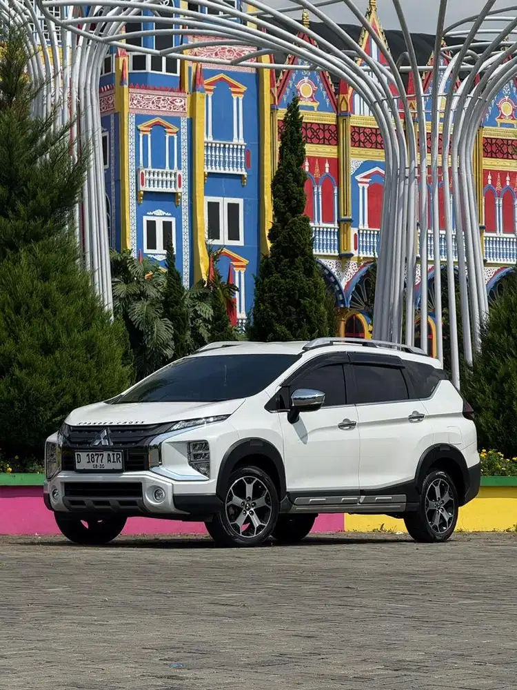 Km 30rb Xpander Cross Premium pacge