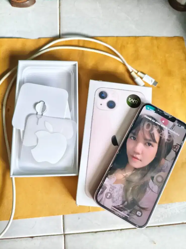 Jual iPhone 13 Pemakaian Cewe,Terawat