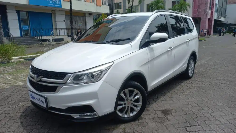 Pajak Panjang - Wuling Cortez 1.5S T Lux Bensin-AT 2020