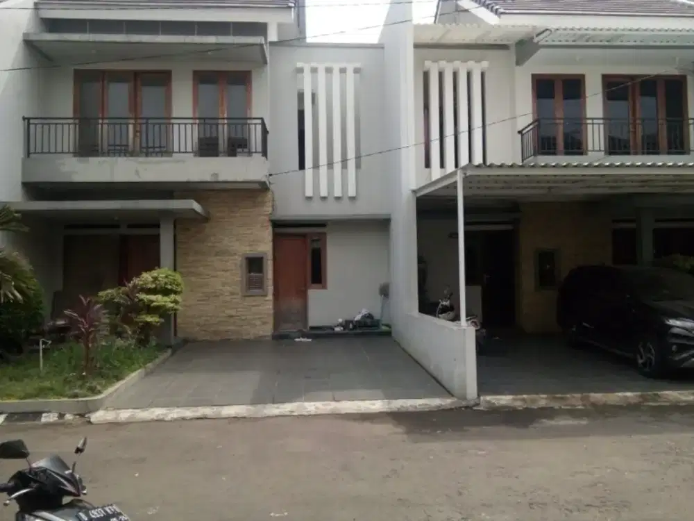 Rumah 2 Lantai Di Pesona Harapan Indah (cluster) Bekasi