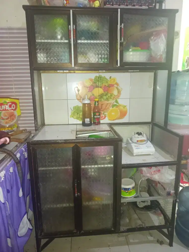 RAK PIRING KACA 3 PINTU