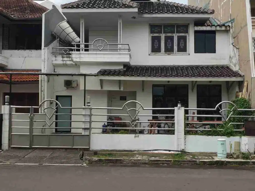 Rumah Lama 2lt di Jl Griya Asri Sunter Jakarta Utara