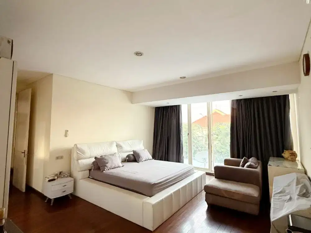 Rumah Mewah Minimalis 2 Lt Lux Margorejo Indah