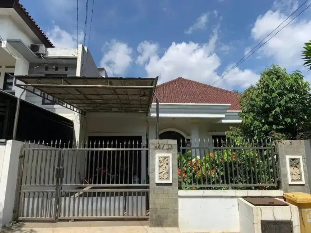 Rumah Di Kowilhan Setu Tmii Cilangkap, Jakarta Timur