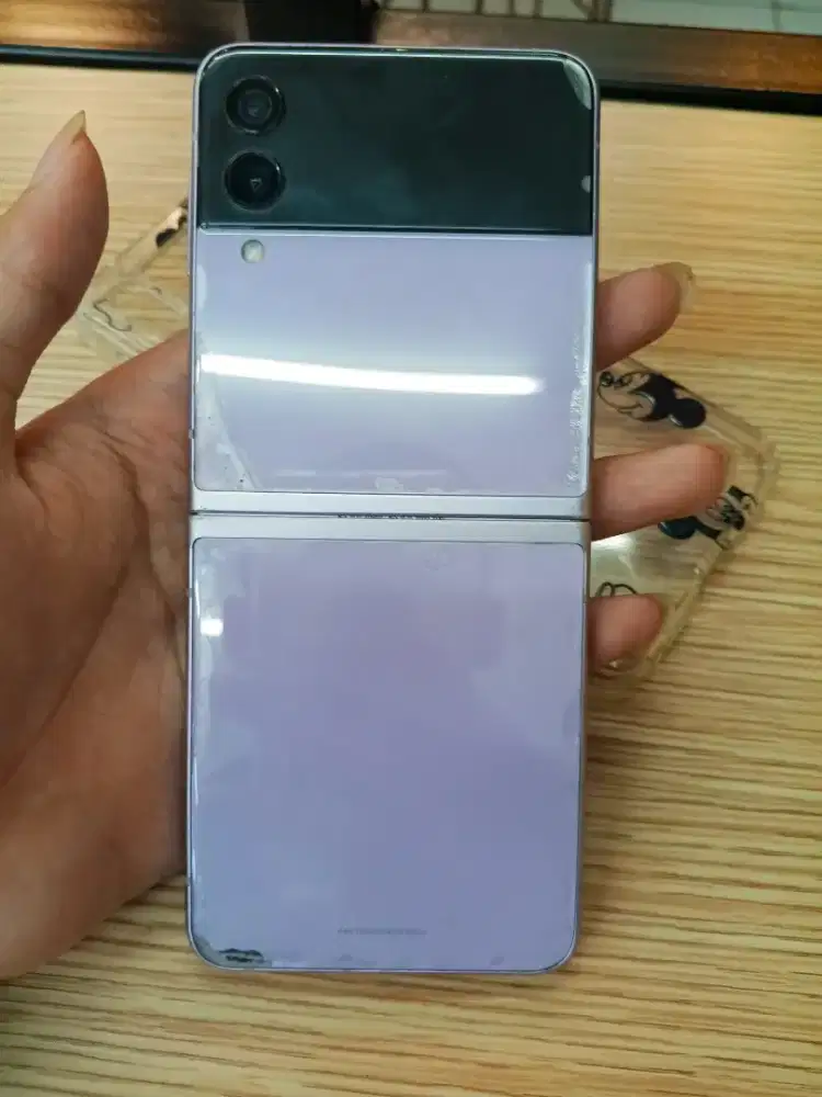 Samsung Flip3 8/256 SEIN Lavender Tipe Tertinggi