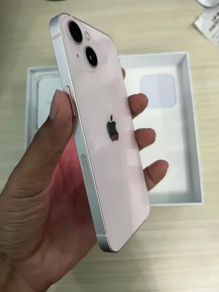 iPhone 13 128GB Pink