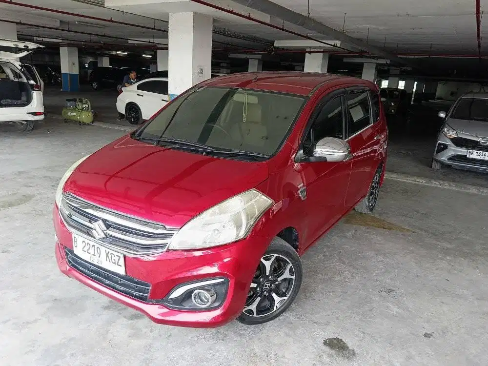 Suzuki Ertiga 1.4 GL metic 2016