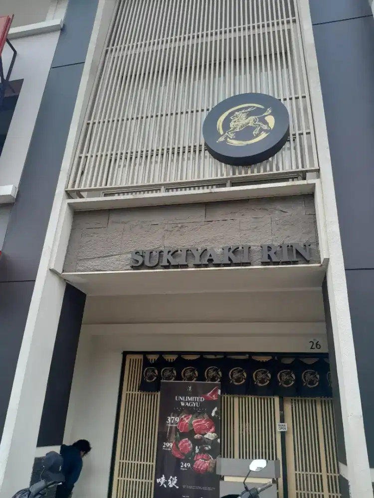 Lowongan Kerja Server dan Griller