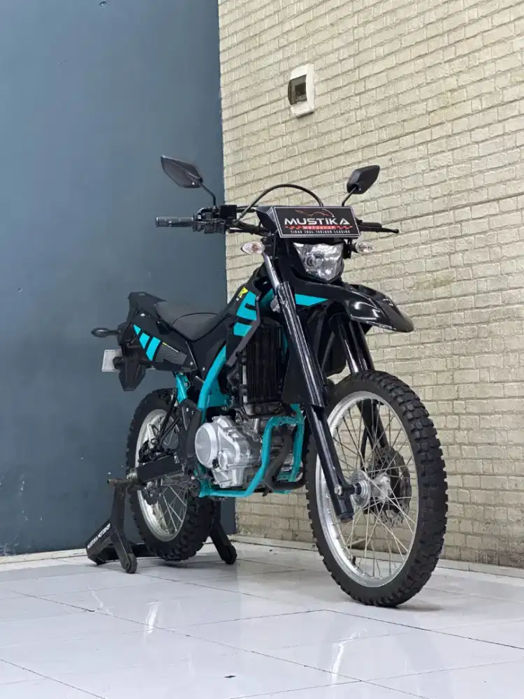 READY‼️ YAMAHA WR 155 TH 2023 SUPER MULUS NOPOL L SBY PAJAK PANJANG