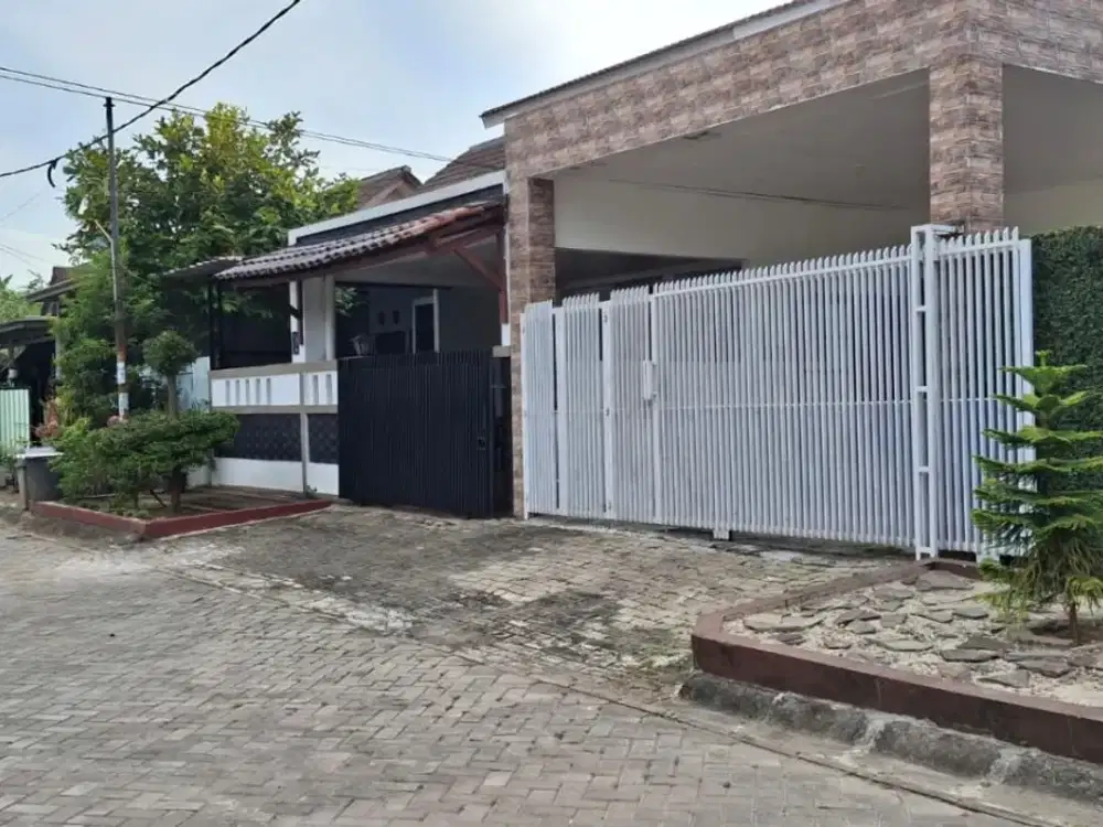 Rumah Bagus Siap Huni Tiga Raksa Tangerang