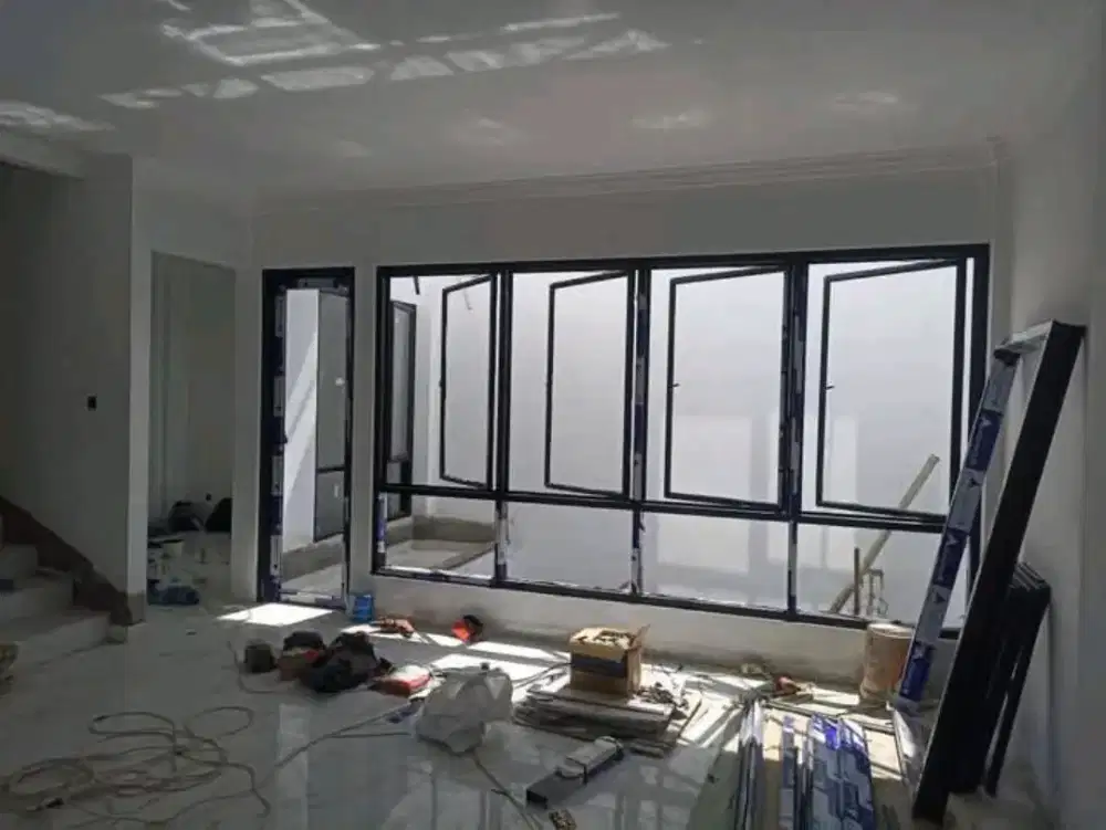 Kusen aluminium kaca modern