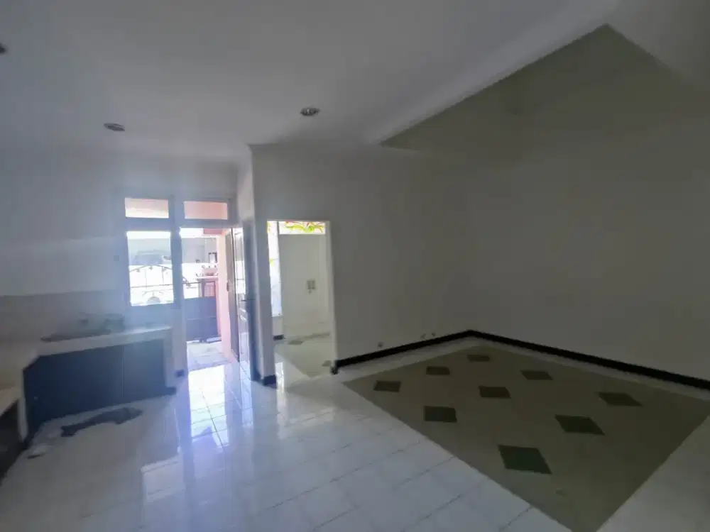 Cocok Bangun Ulang Rumah Hitung Tanah Lokasi Darmo Harapan Keamanan 24 Jam