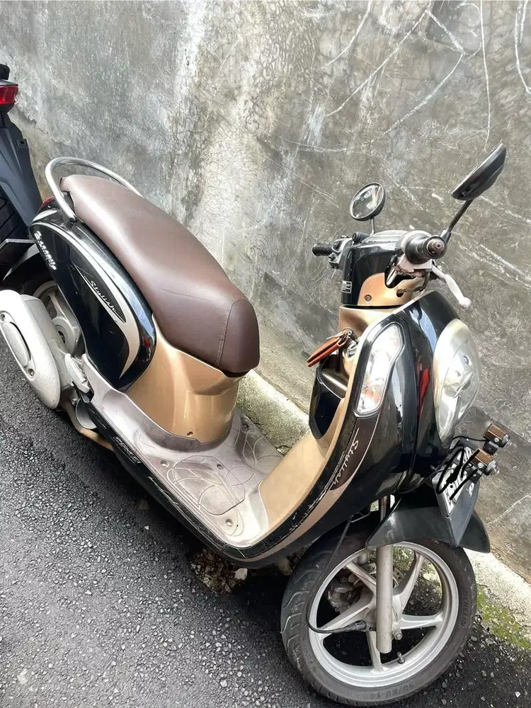 Scoopy Stylish 2014
