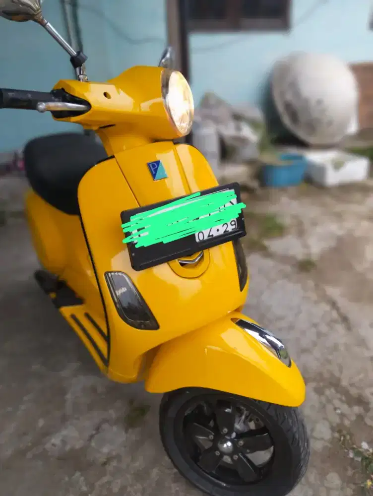 Vespa LX iget 125 2019
