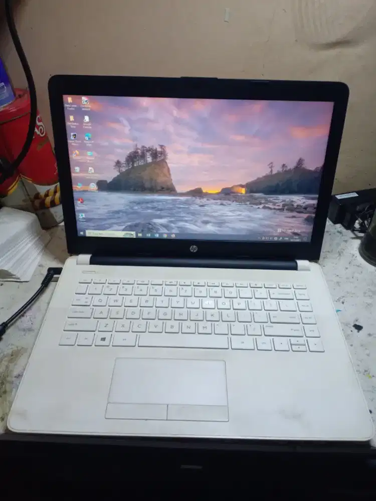 Laptop HP 14-BW0023AU