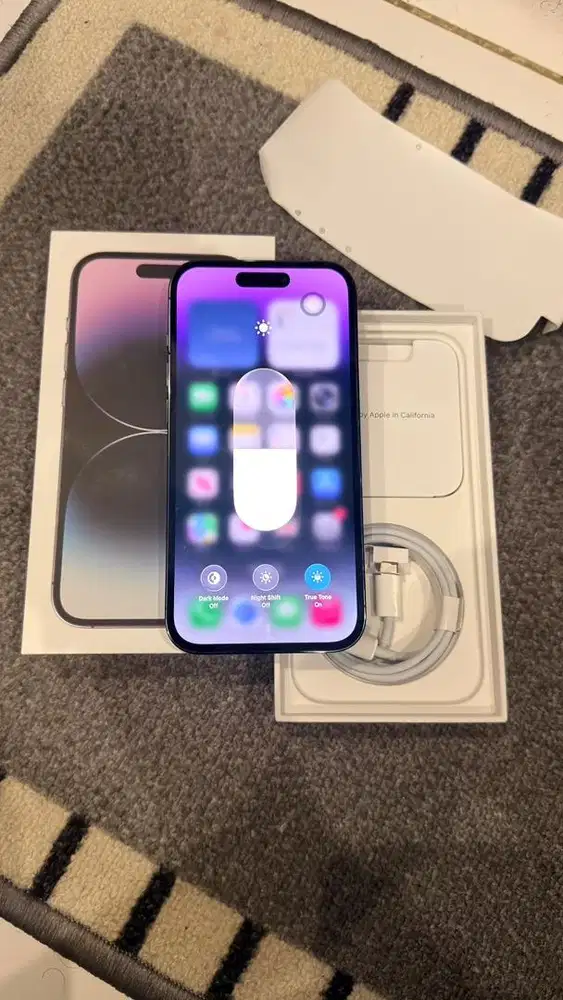 Dijual Iphone 14 Pro 256GB Deep Purple Resmi Ibox Mulus Lengkap