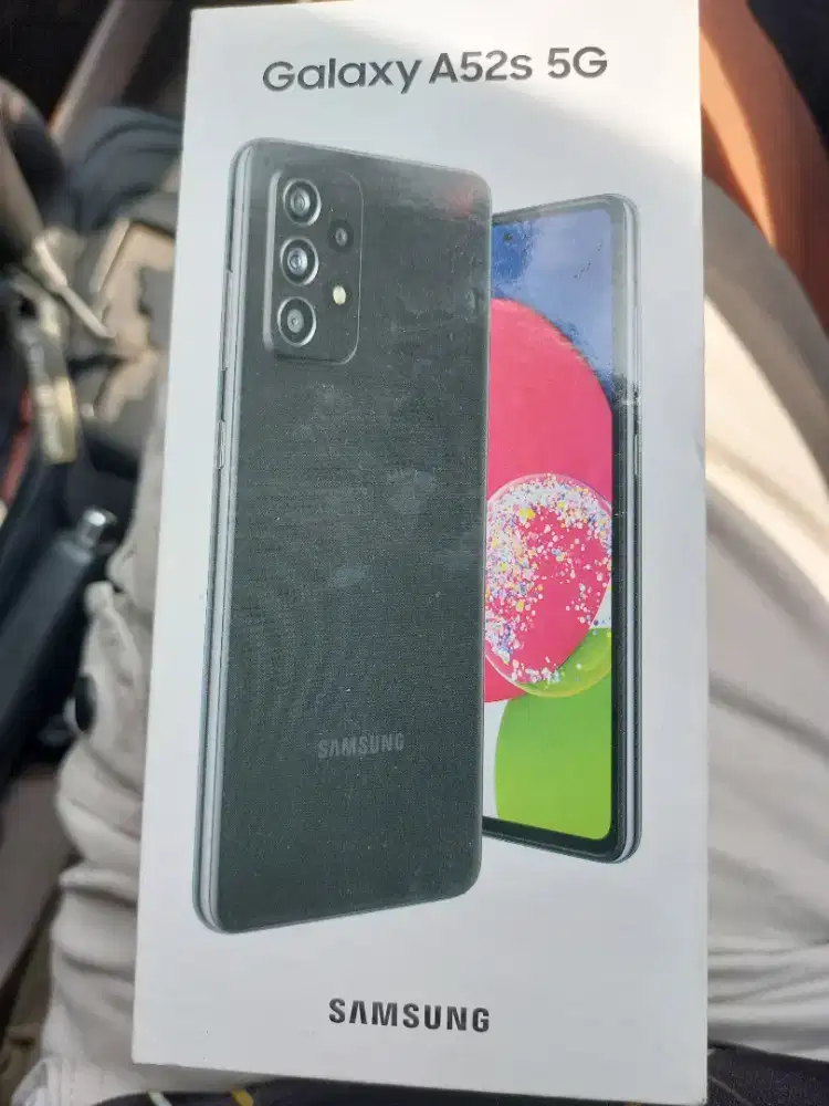 Di jual cepat aja
Samsung a52s 5G 8/256