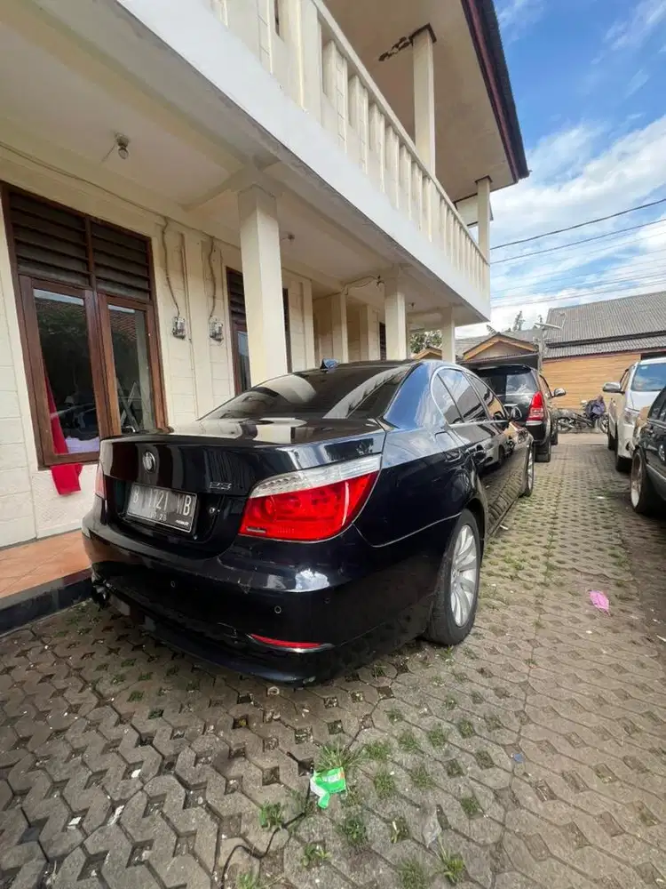 Bmw 523i E60 2008 Biru Navy AT