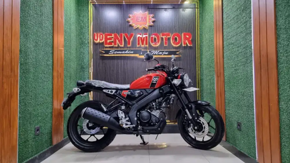 ENY MOTOR - TERSEDIA! YAMAHA XSR 155 VVA 2024 - KM RENDAH