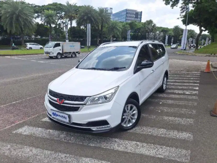 LOW DP Wuling Cortez 1.5S T Lux Bensin-AT 2020 TRA