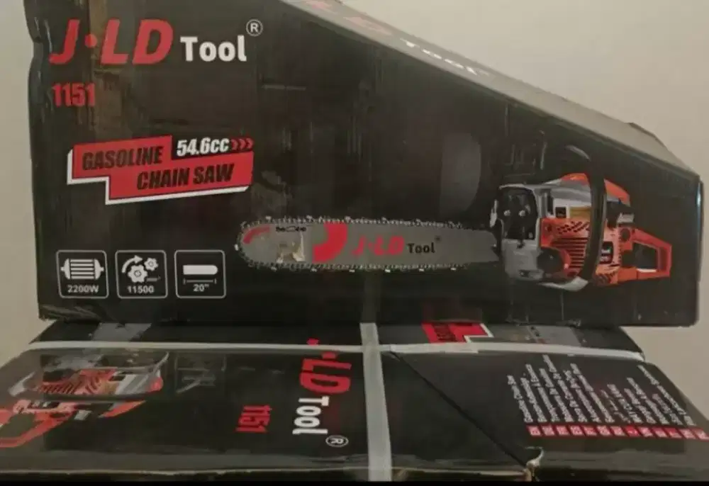 Di jual second Gergaji mesin merk JLd 22 inch