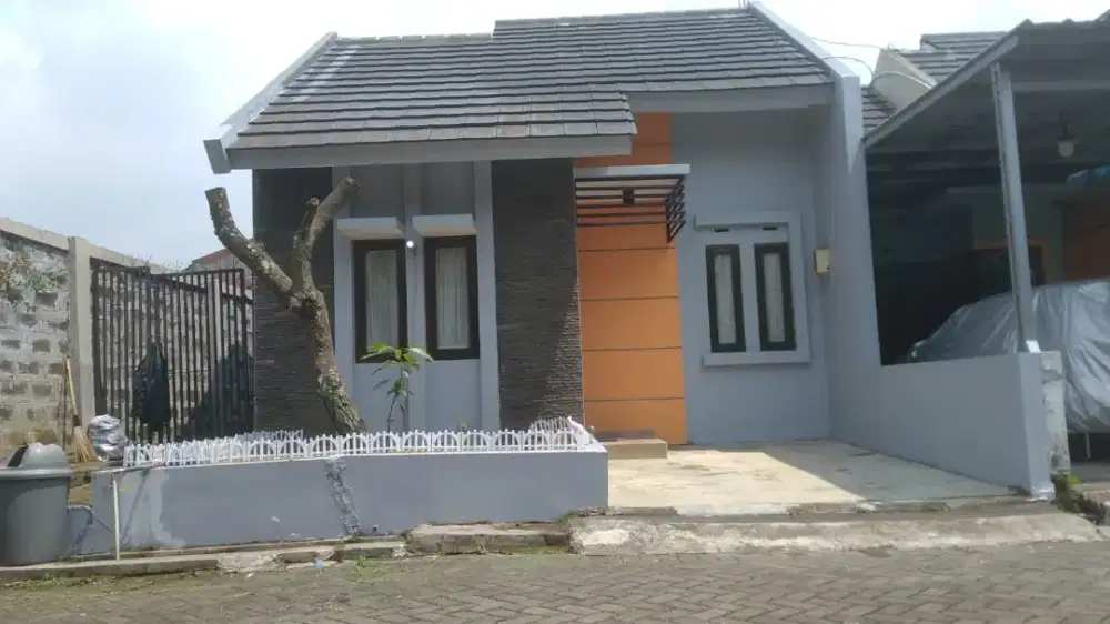 DISEWAKAN Rumah Minimalis di Cluster Taman Uber Estate Cijambe Bandung