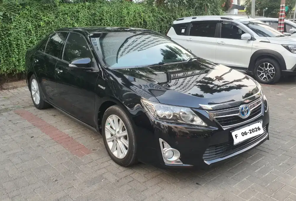 Camry 2.5 Hybrid 2012 __ type tertinggi