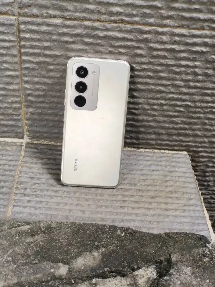 REDMI 15 8/128 GB HARGA TERJANGKAU