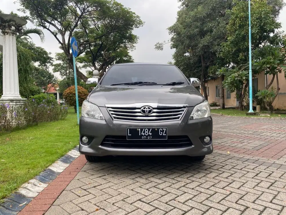Toyota Kijang Innova G Manual Diesel 2012