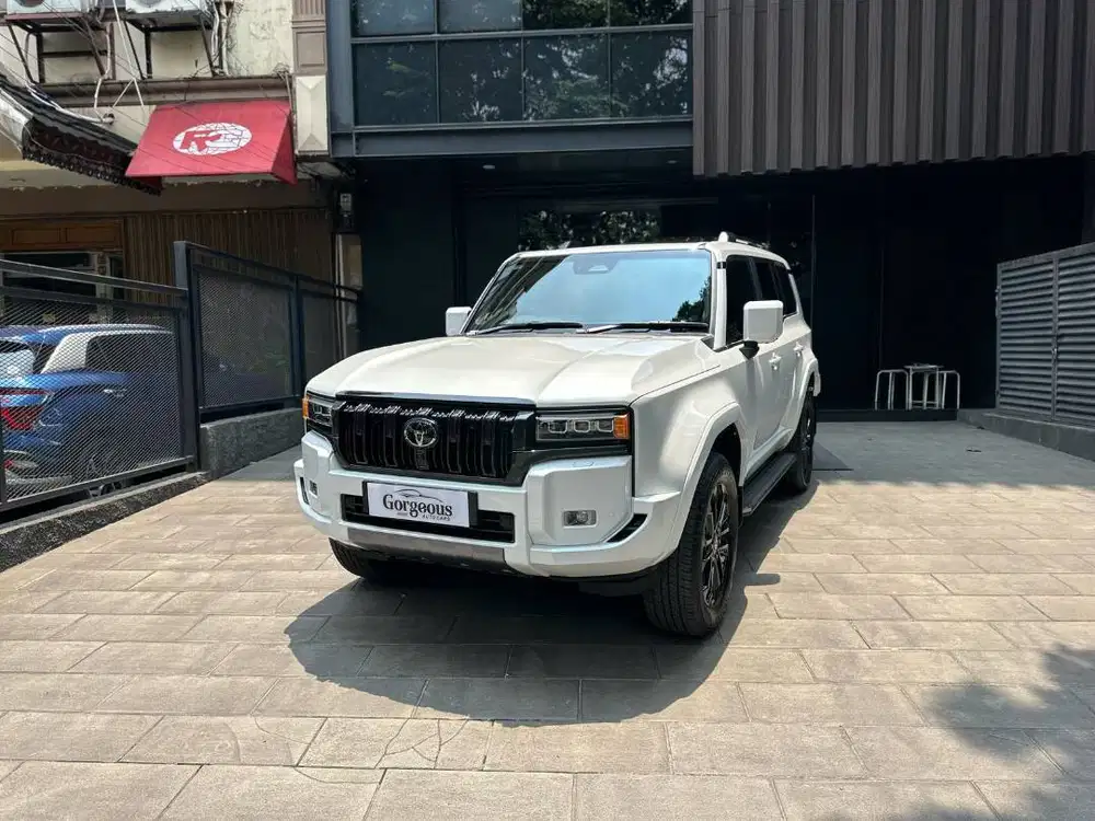Land Cruiser Prado Kakadu NIK 2025