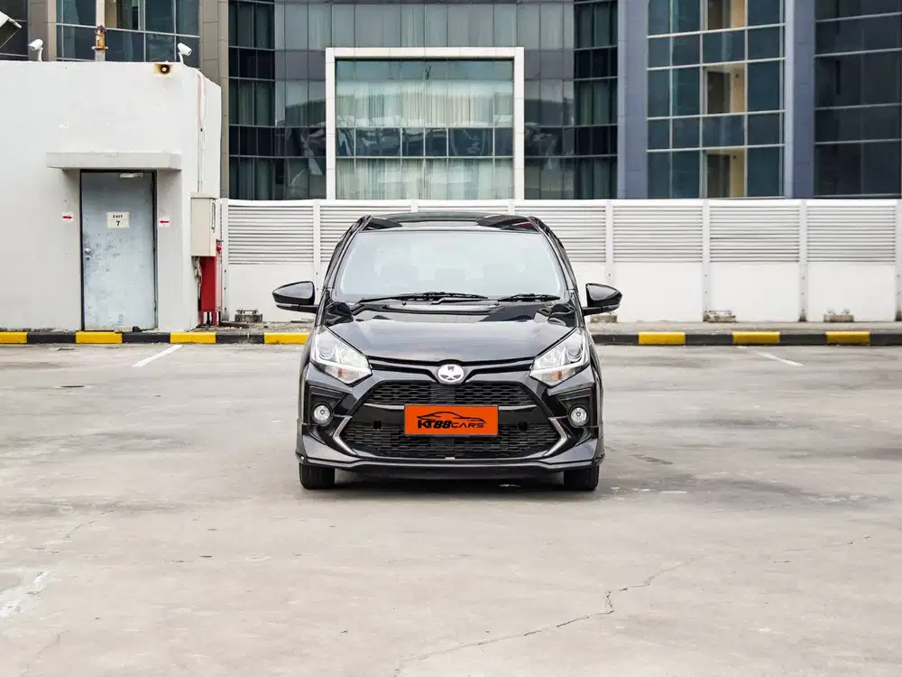 Agya 1.2 GR AT Hitam 2022